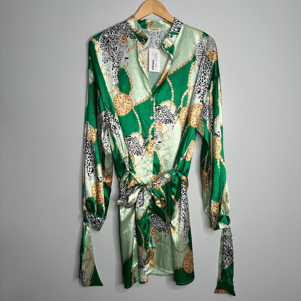 SundayUp Shirt Dress Womens L‎ Green NWT Bold Leopard Chain Satin Belted Mini